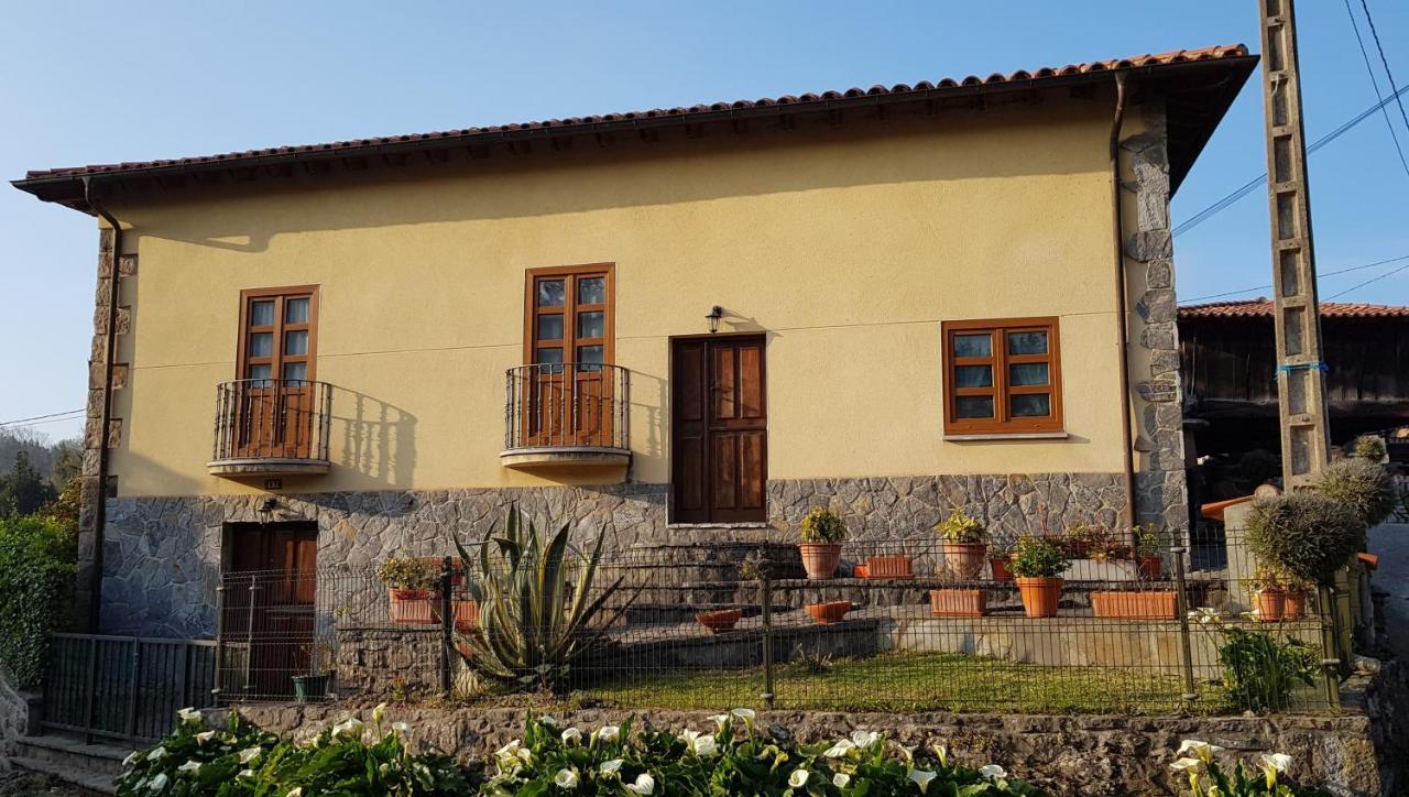 Casa de Aldea La Abuela Herminia Colunga Exterior foto